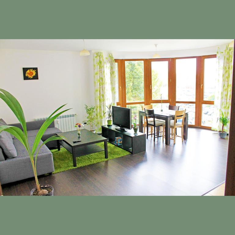 Flora Apartment Centrum Sofia Exterior photo