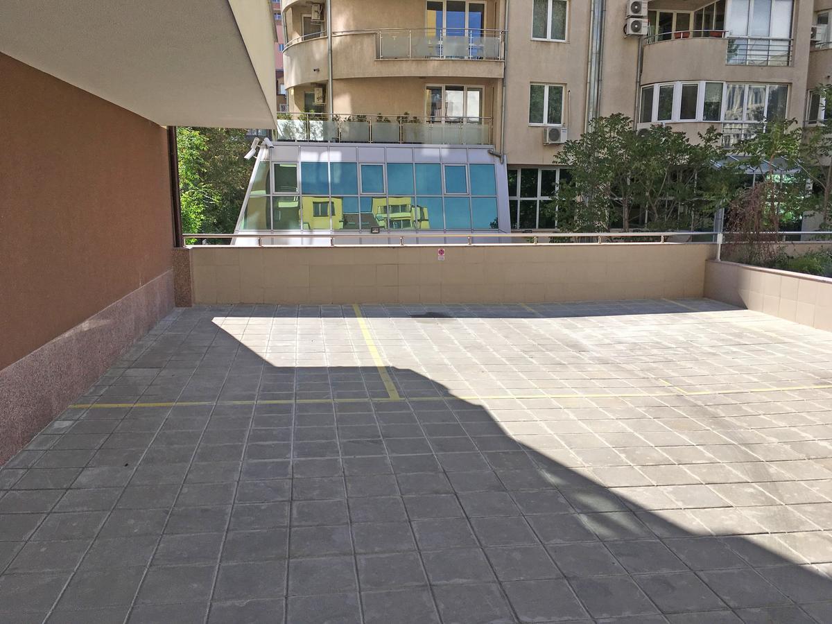 Flora Apartment Centrum Sofia Exterior photo